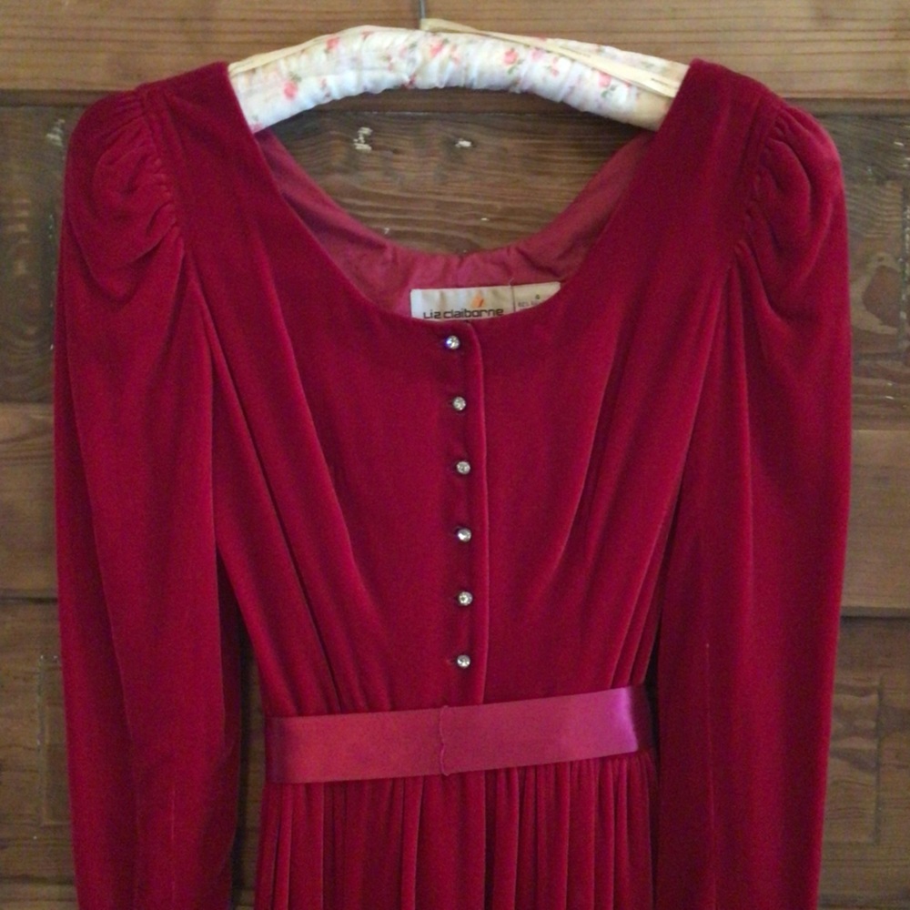 Timeless Red Velvet dress - vintage